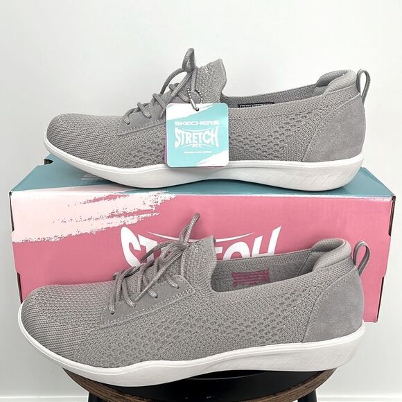 Womens NWT SKECHERS Newburyport St-Casually Sneakers  Size 10 - Picture 1 of 8